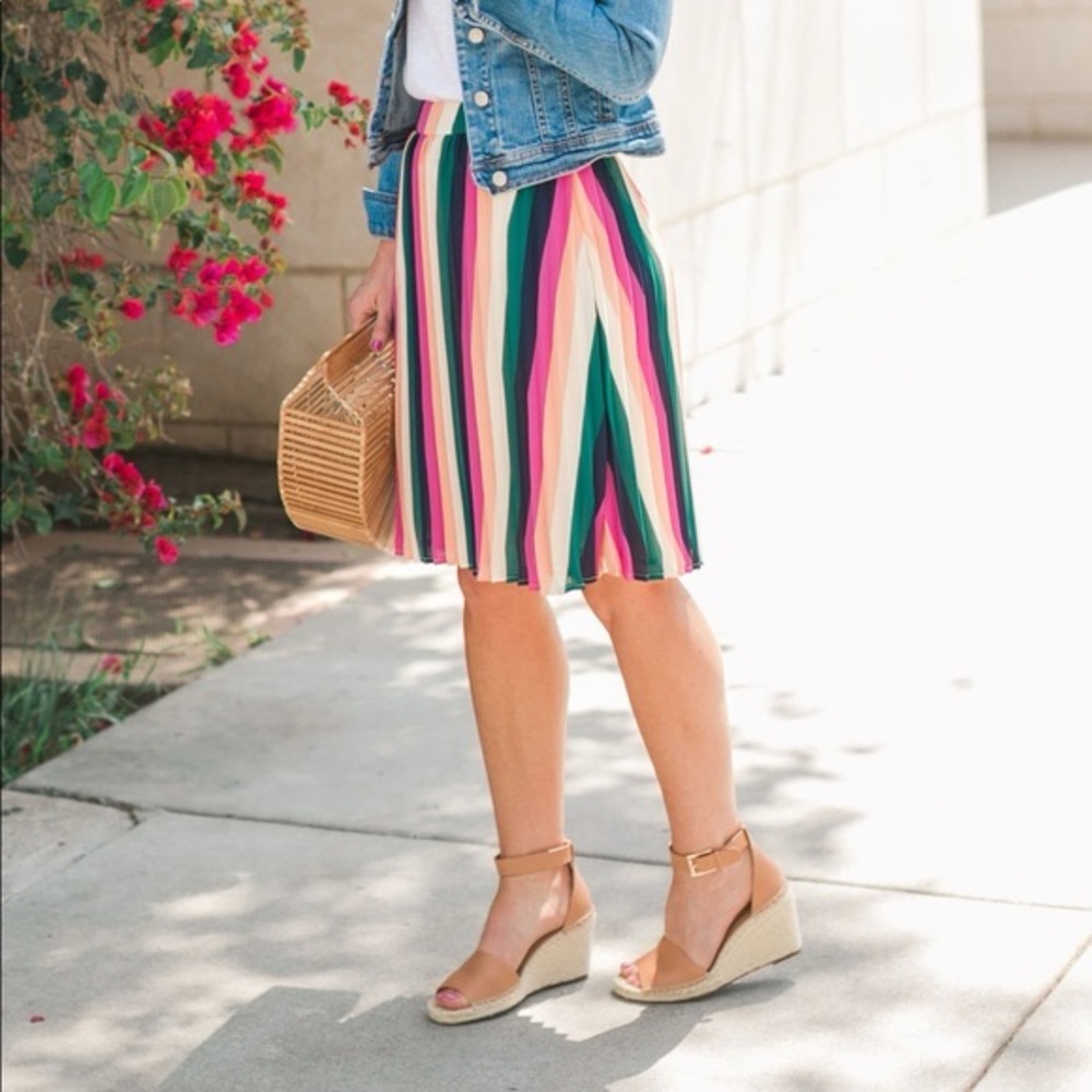 EUC Gibson x Hi Sugarplum Navio Woven Pleated Skirt multi colour stripes
